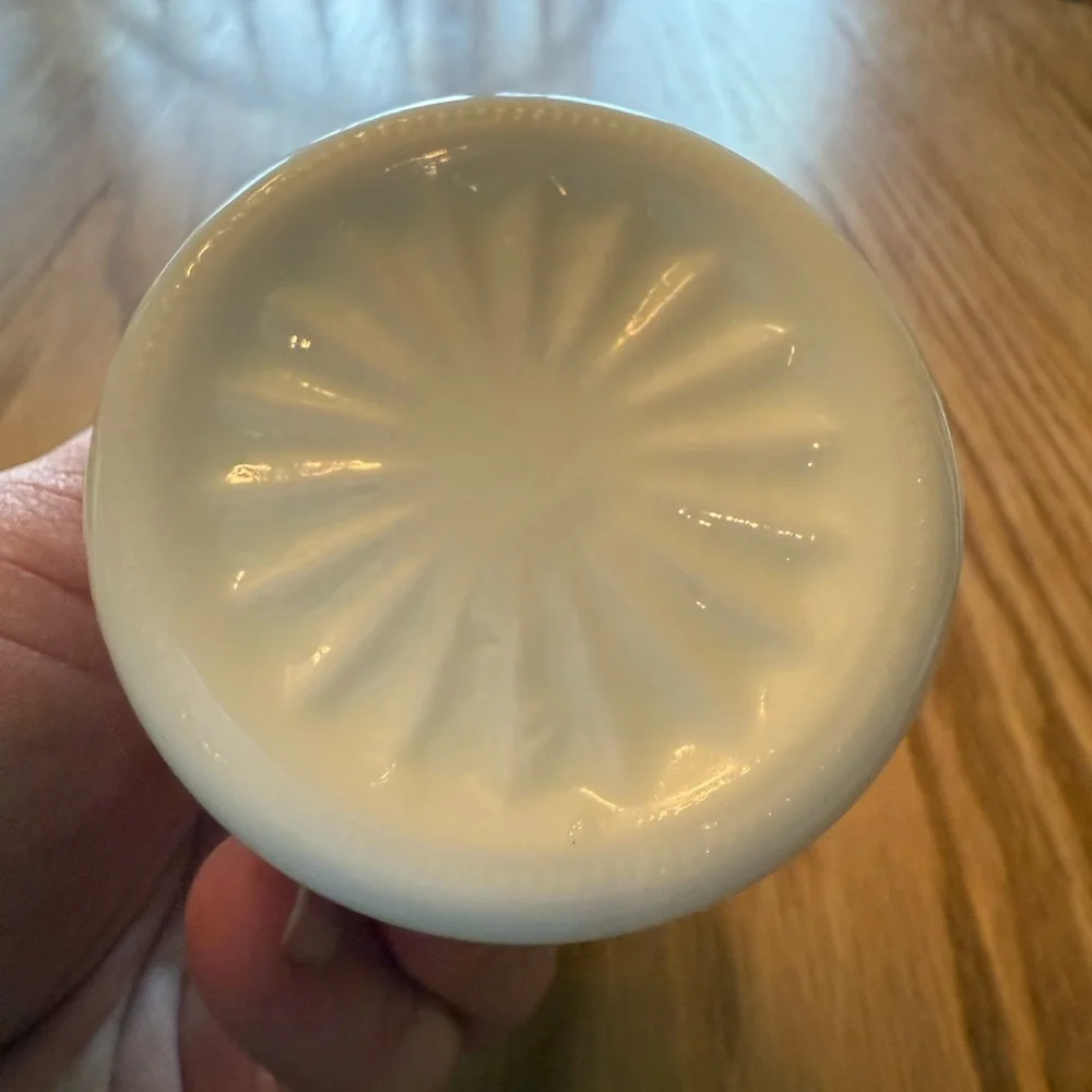Vintage 1970s Anchor Hocking Milk Glass Flower Bud Vase